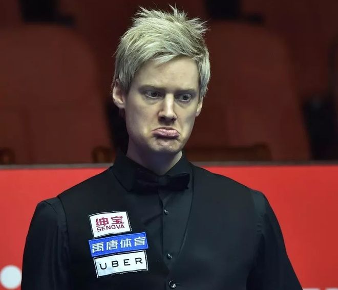 足球比赛不 足球比赛不